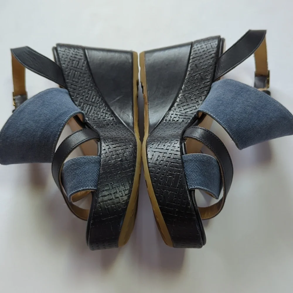 Sundance, Navy and denim blue strappy wedges. Size 38